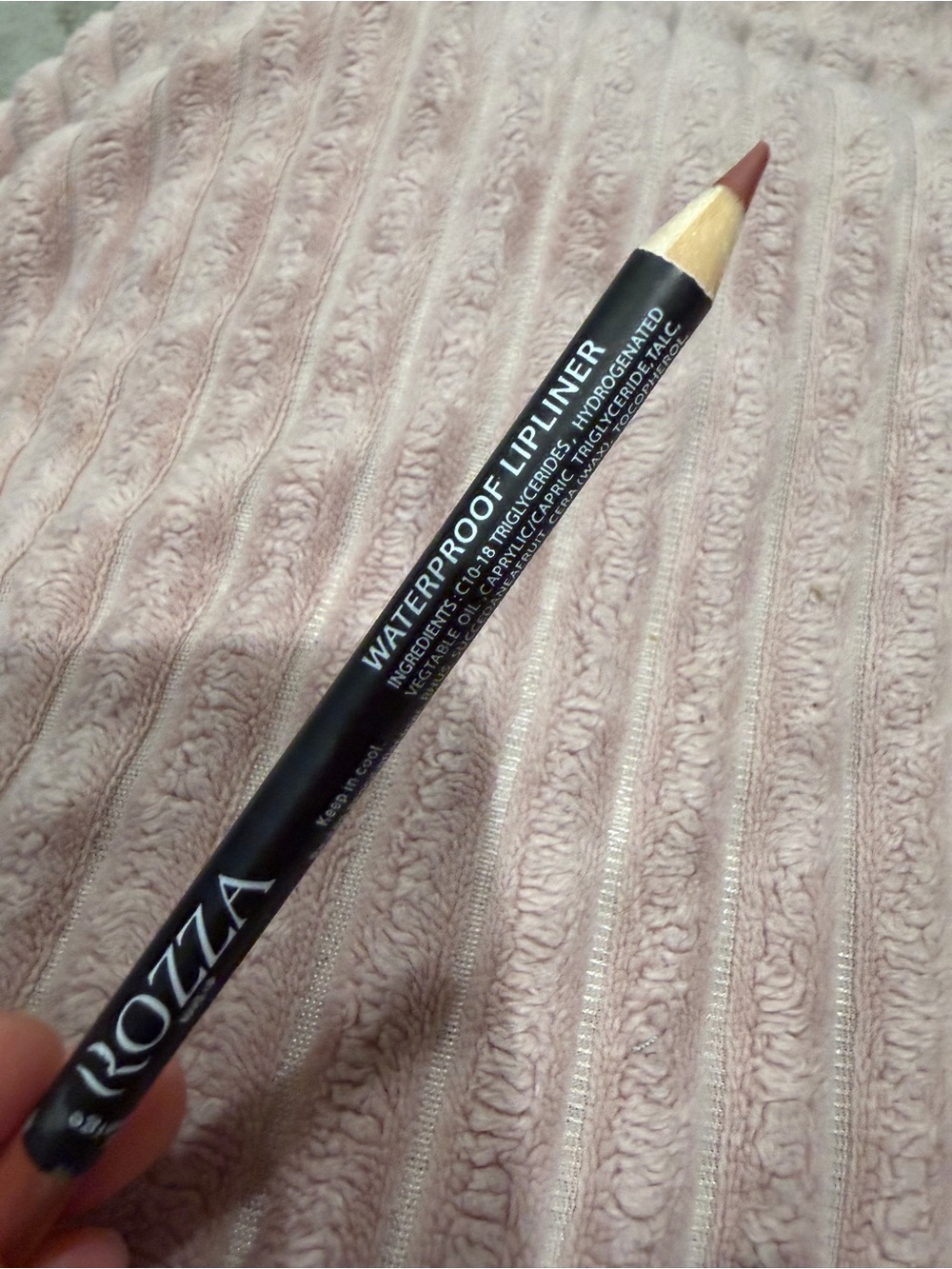 Target Rozza Waterproof Lip Liner Pencil in Warm Nude Brown Pink